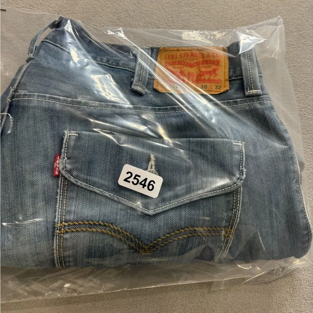 Levi’s 514 38X 32 Slim Straight Men’s Jeans Unique Pocket & Multi Color Stitch